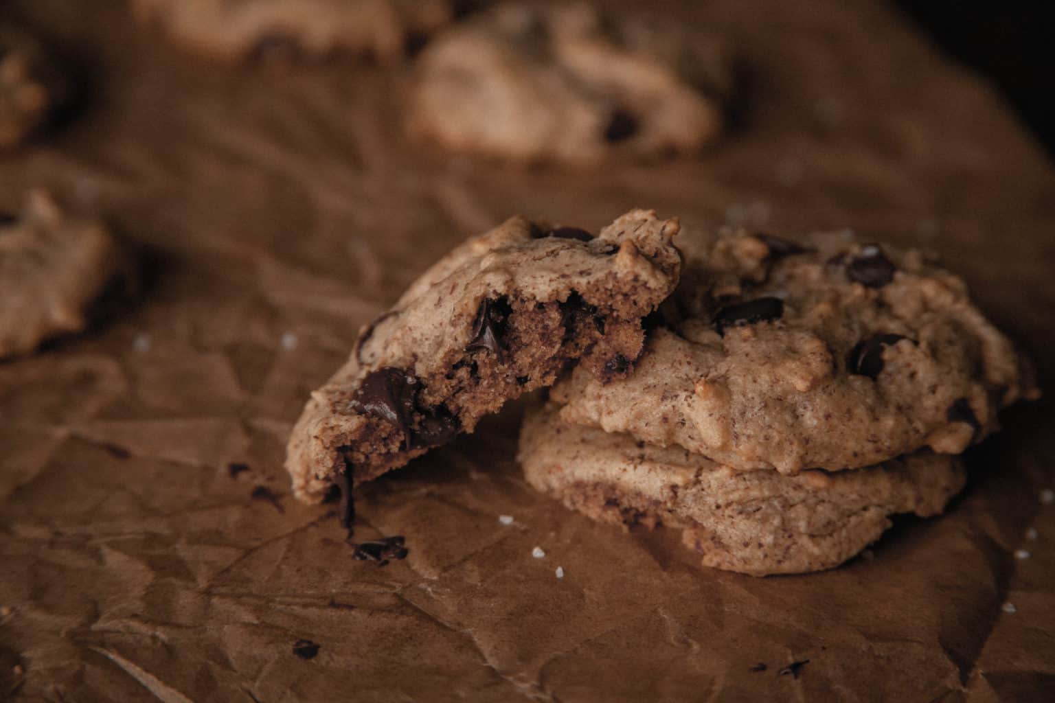 KaleJunkie's Tahini Chocolate Chip Cookies » Blue Roots Nutrition